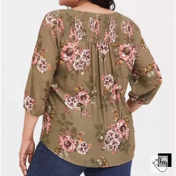 Torrid Olive Floral Crepe Blouse Plus Size 5X NWT 3/4 Sleeve V‑Neck Top - Picture 7 of 12